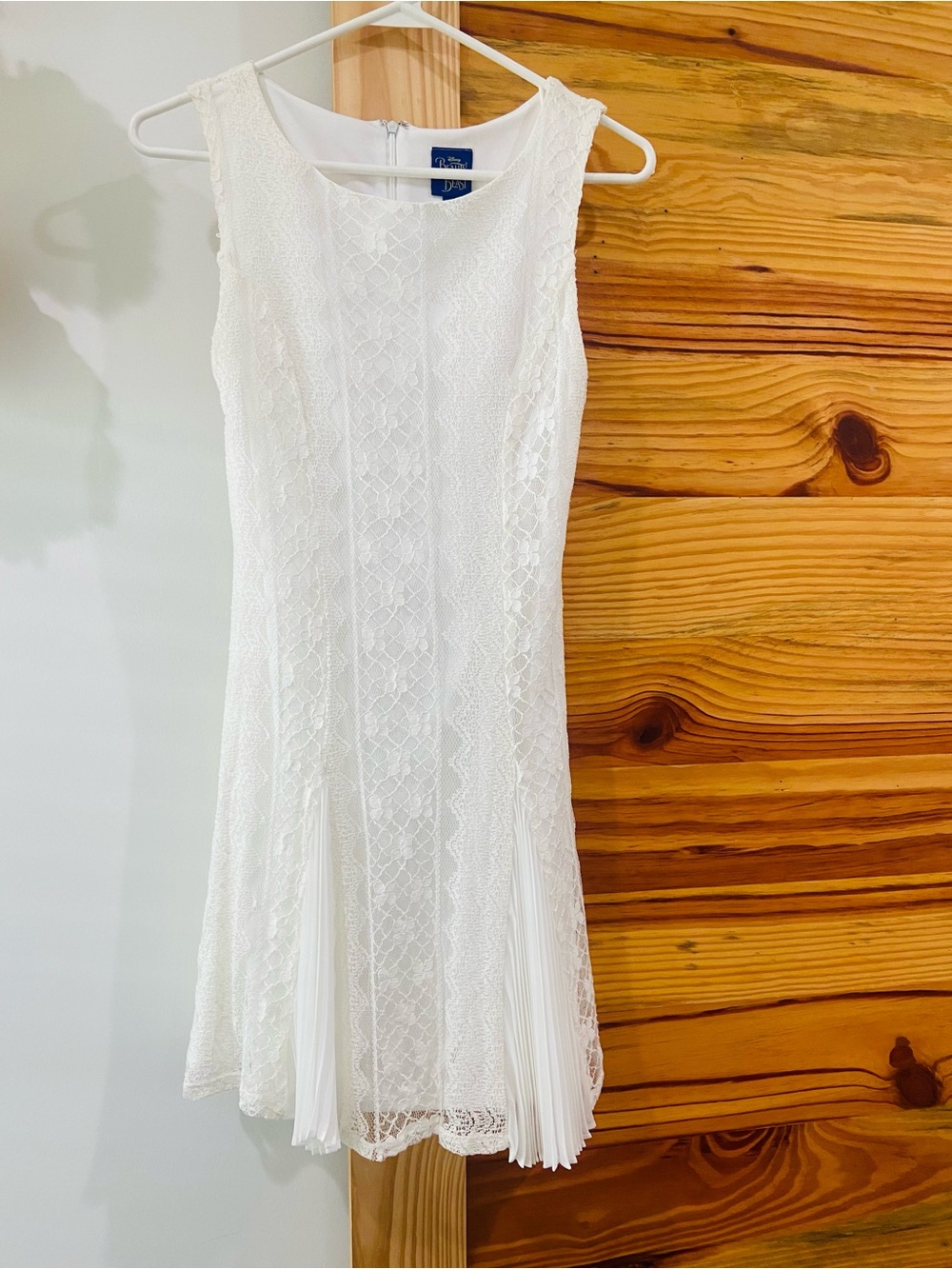 Women’s Disney Beauty and the Beast Ivory/White Lace Dress size M